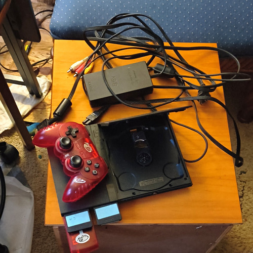Play station black - 2, home