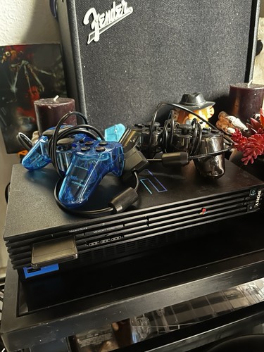 Playstation console w - 2,